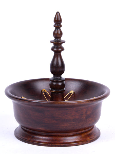 Wooden Magnetic Pin Holder - ahmedabadtrunk.in