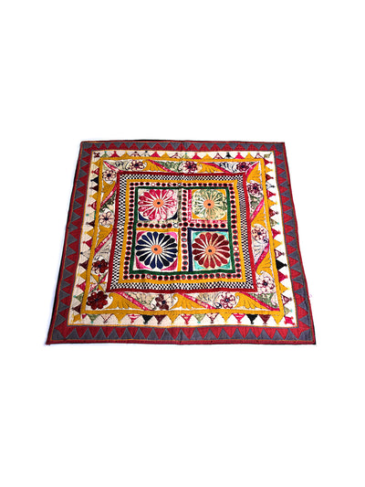 Hand embroidered wall hanging, Chakla, Kutch (Gujarat) 1724 - ahmedabadtrunk.in