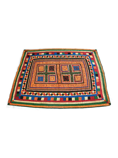 Handmade quilt, Dhabada, Kutch (Gujarat) 1051 - ahmedabadtrunk.in