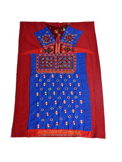 Hand embroidered blouse, Kanjari, Kutch (Gujarat) Mutwa - 558 - ahmedabadtrunk.in