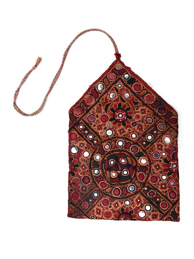 Hand embroidered Pouch, Kutch (Gujarat) Mutwa-1650 - ahmedabadtrunk.in