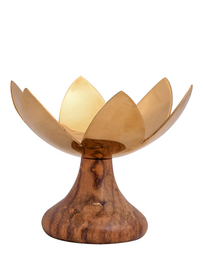 Lotus Blossom Candle Holder - ahmedabadtrunk.in